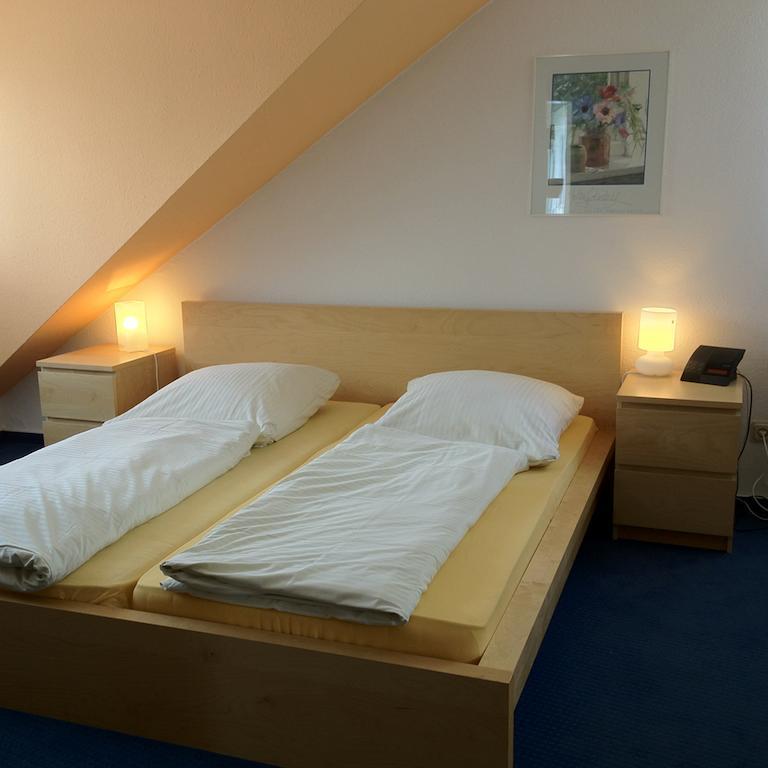 Apartmenthaus Somborn Bochum Rum bild